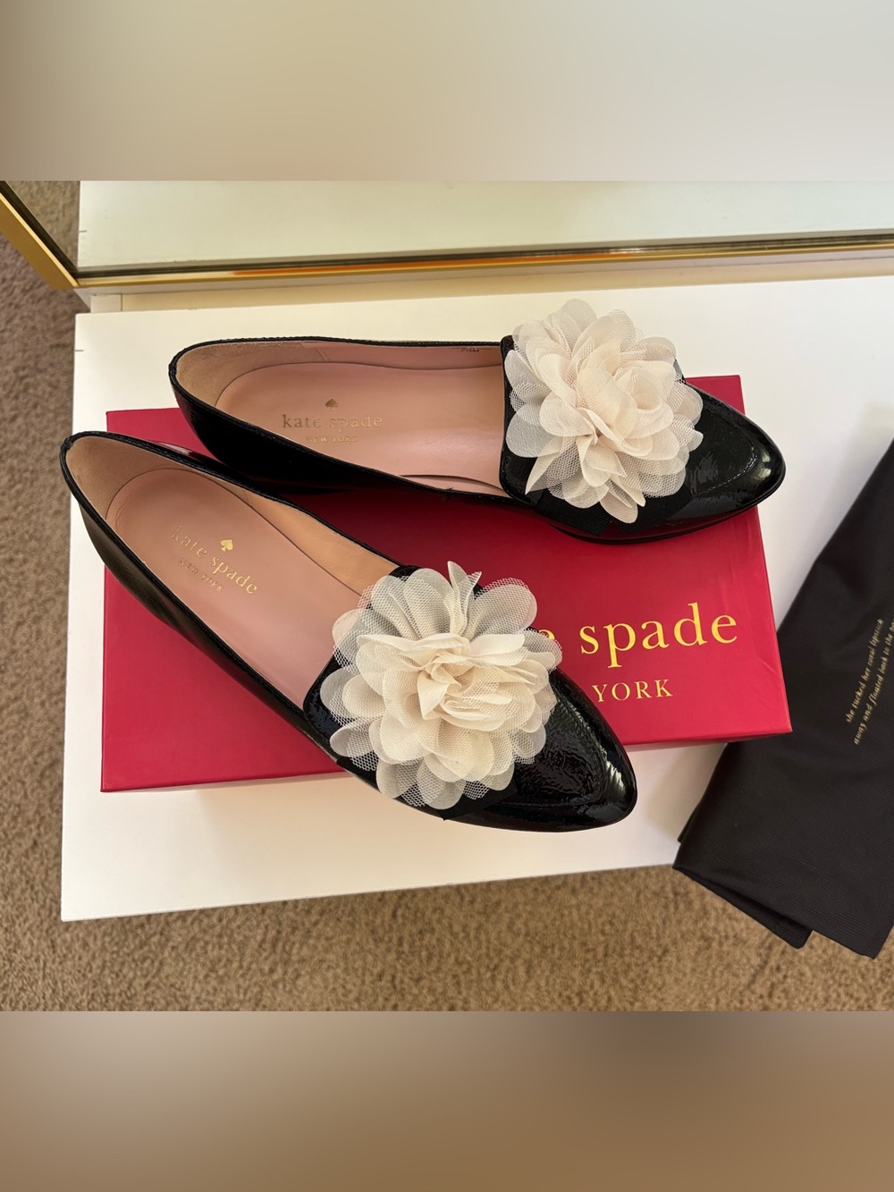 Kate spade Cinda crinkle patent loafers